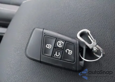 2024 Volkswagen Taos 1.5T Se from USA, damaged, VIN 3VVUX7B23RM060774